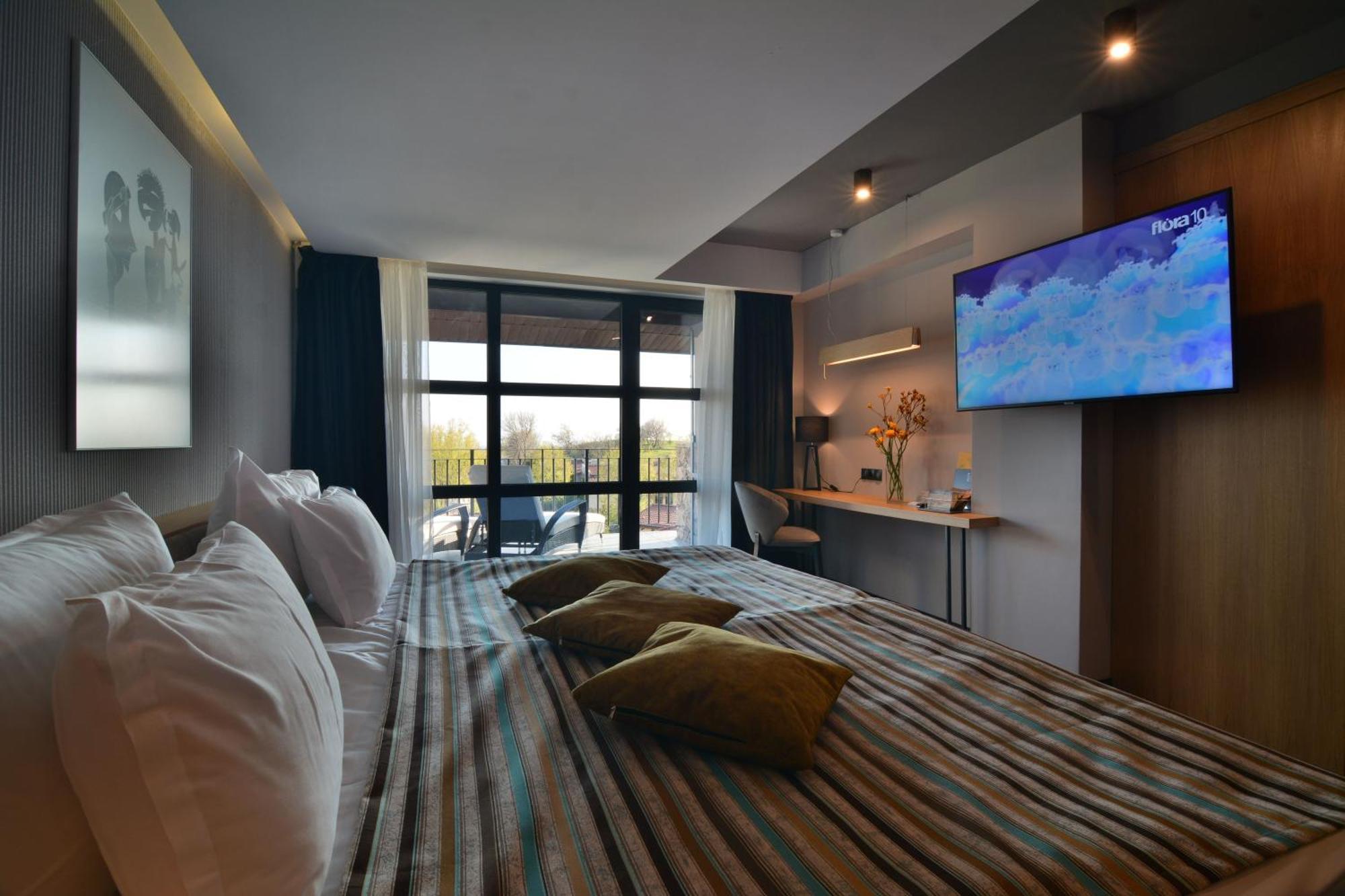 Boutique Hotel By Blacksearama Balchik Exterior foto